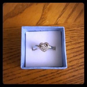 Diamond heart sterling silver ring size 7